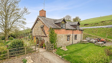 Llanyre POWYS