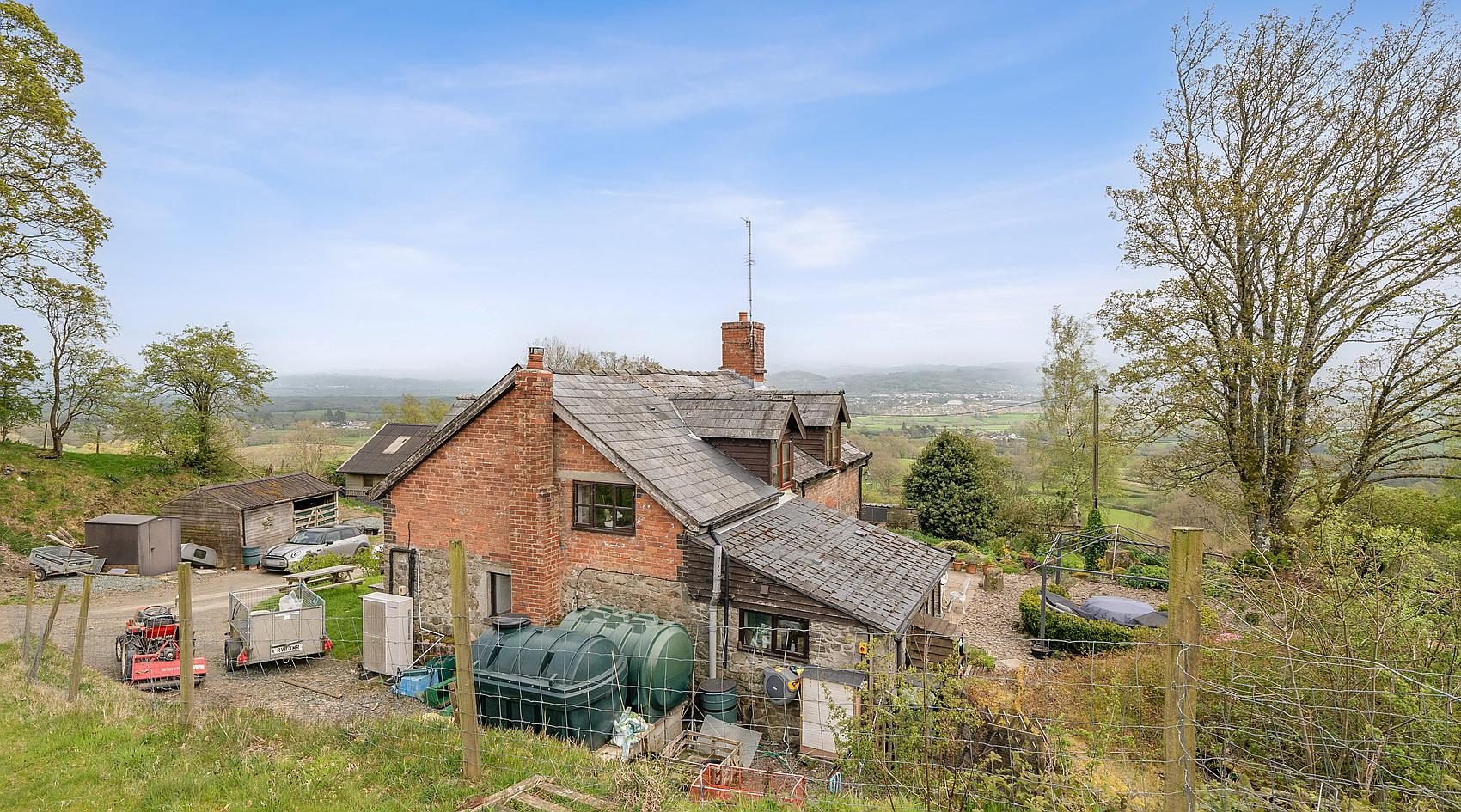 Llanyre POWYS